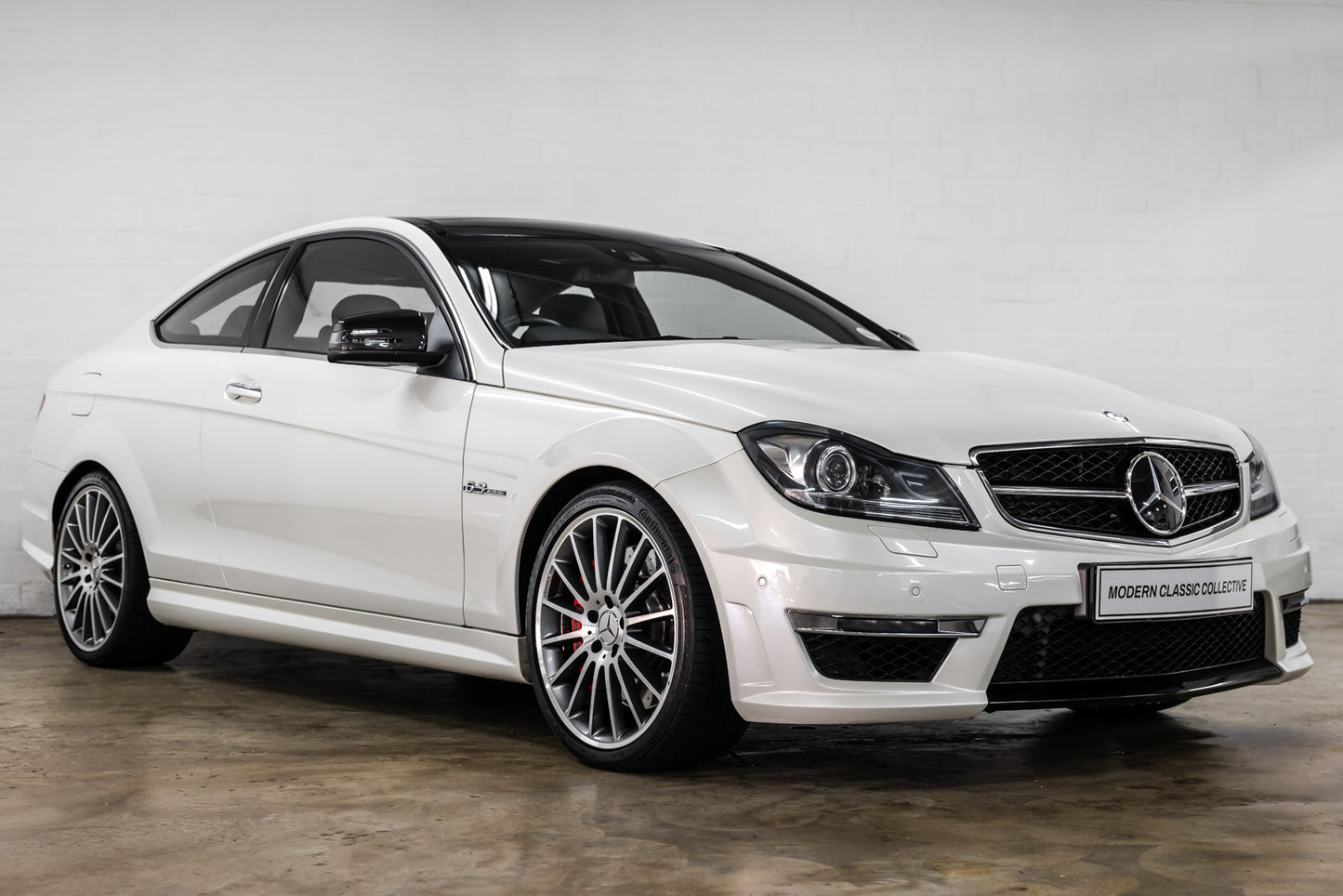 2013 Mercedes C63 AMG Coupe - 64 500kms