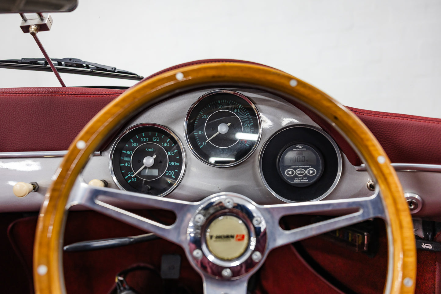 1956 Porsche 356 Speedster Replica - Electric Conversion - 1100 kms
