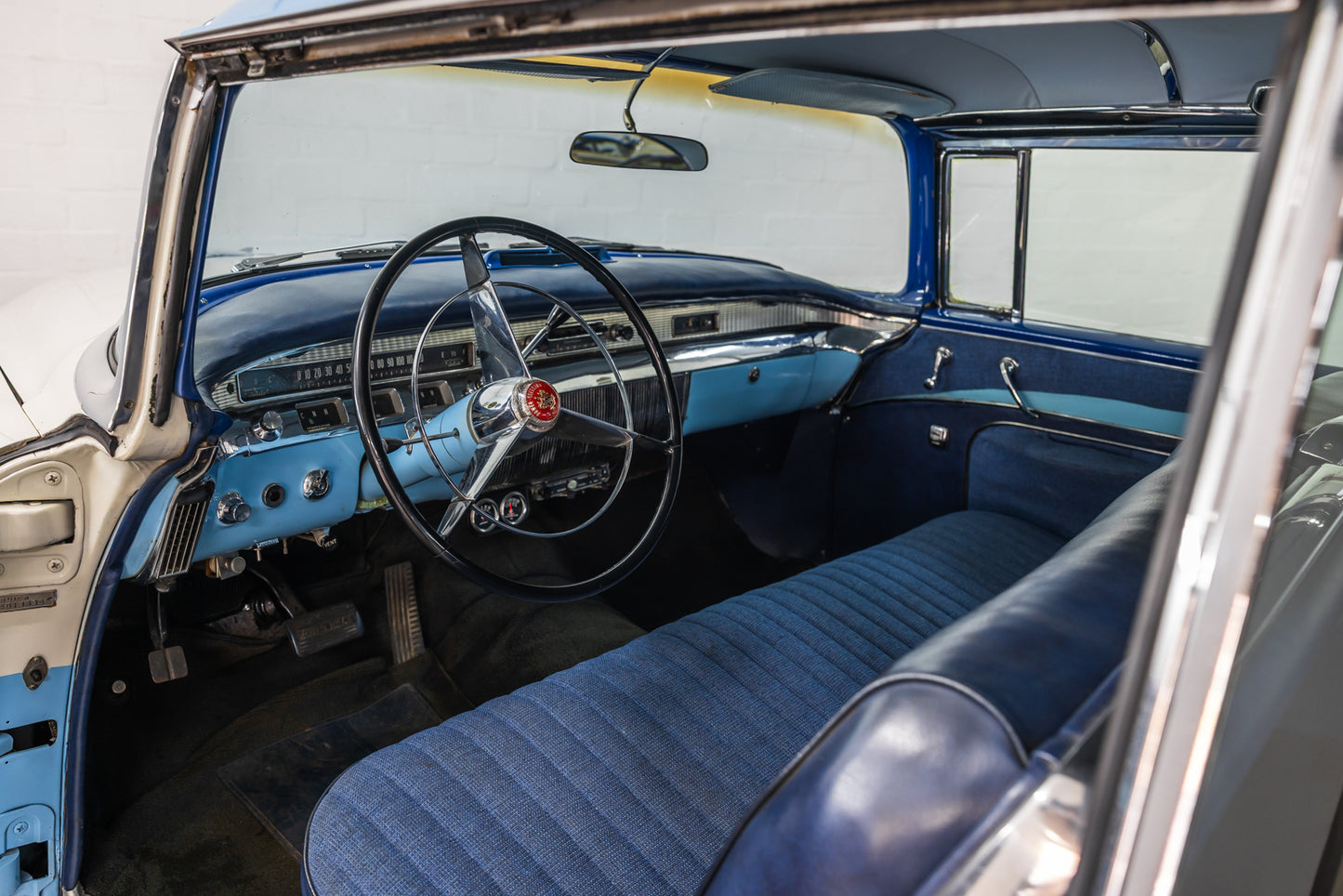 1957 Buick Roadmaster - 47 000 miles
