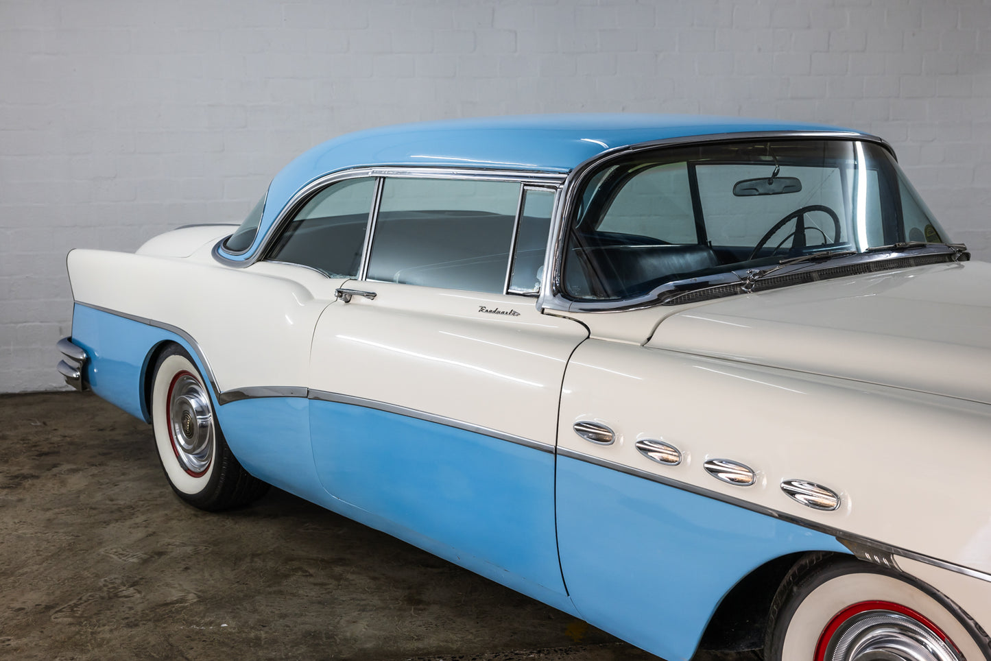 1957 Buick Roadmaster - 47 000 miles