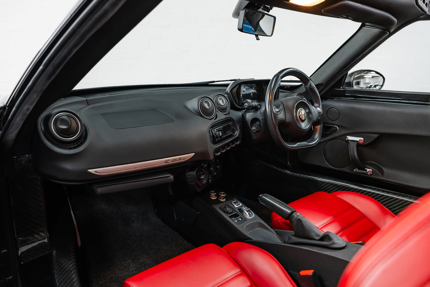 2016 Alfa Romeo 4C Spider - 27 000kms