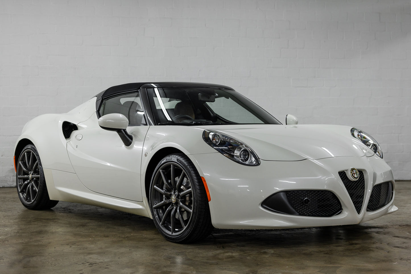 2016 Alfa Romeo 4C - 3900kms