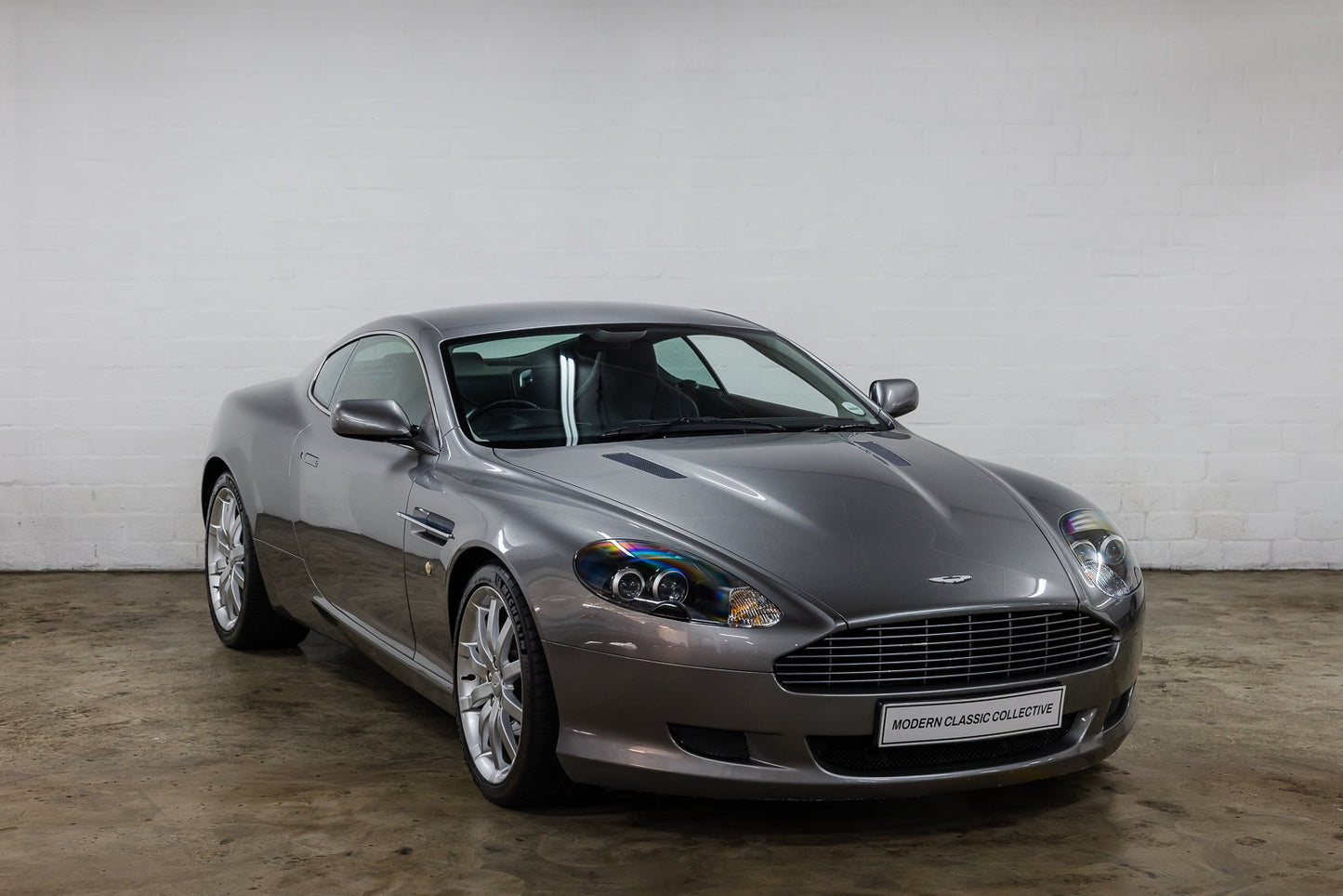 2005 Aston Martin DB9 Coupe - 24 898 Miles