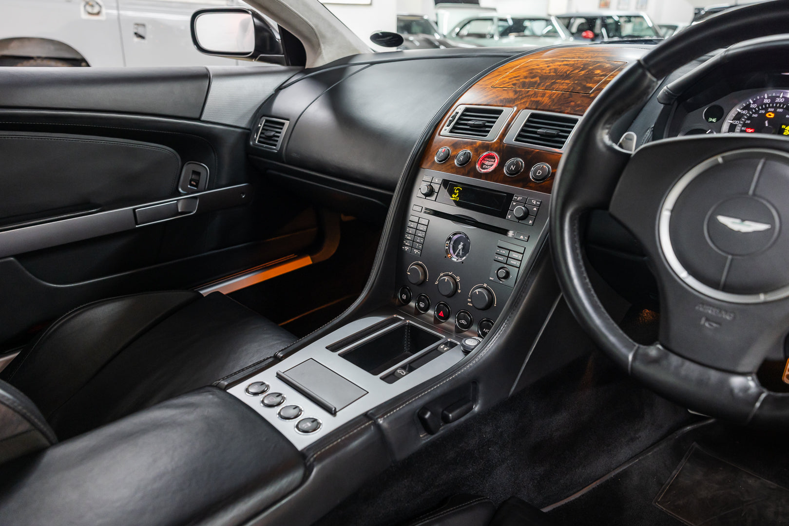Aston Martin DB9 Centre Console