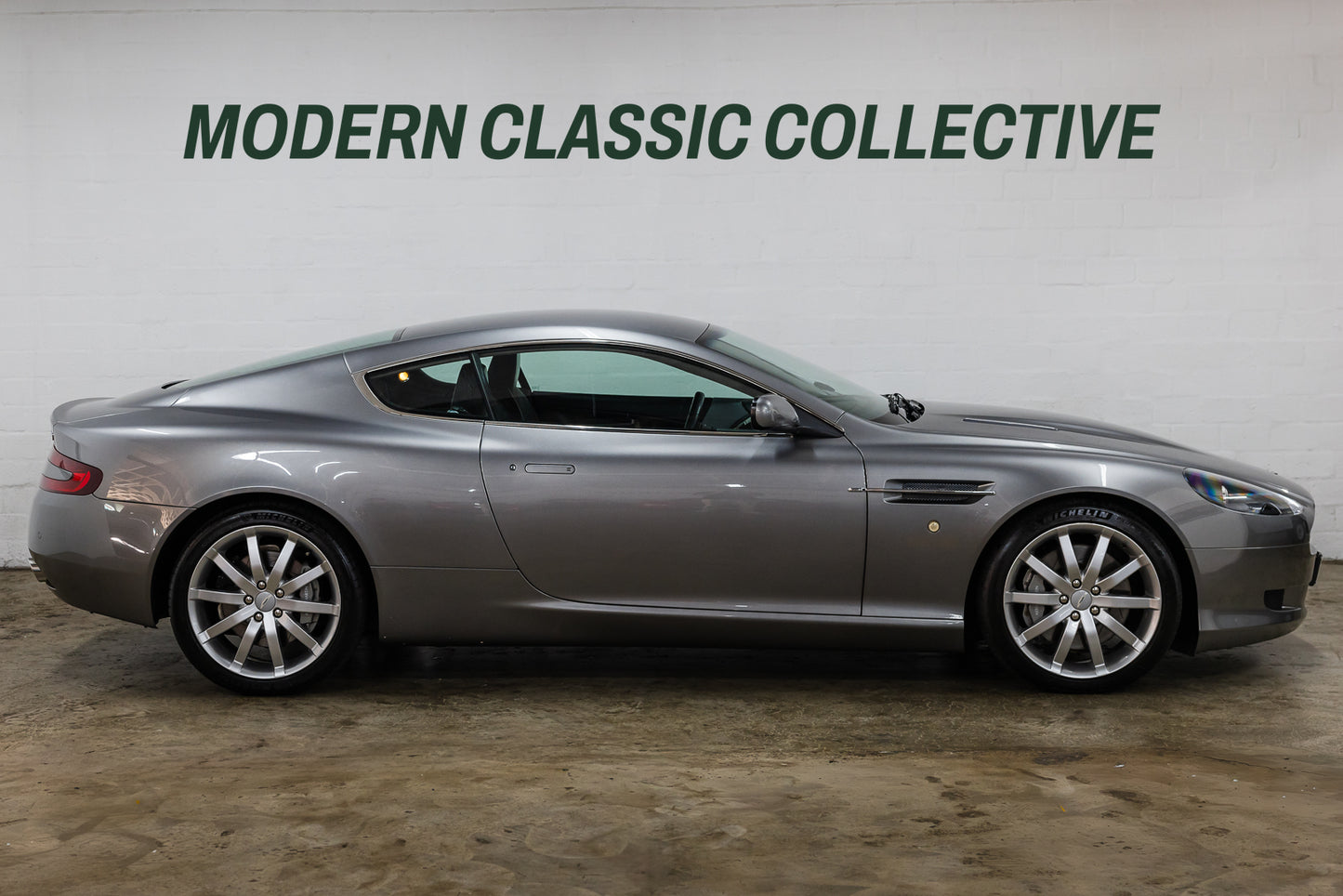 2005 Aston Martin DB9 Coupe - 24 898 Miles