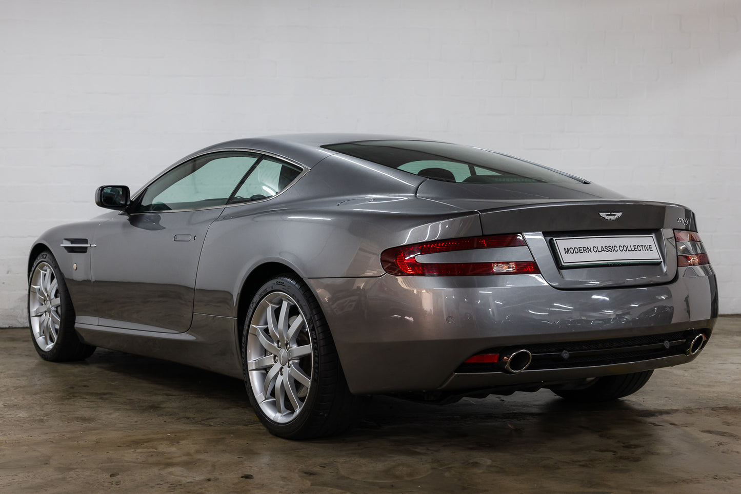 2005 Aston Martin DB9 Coupe - 24 898 Miles