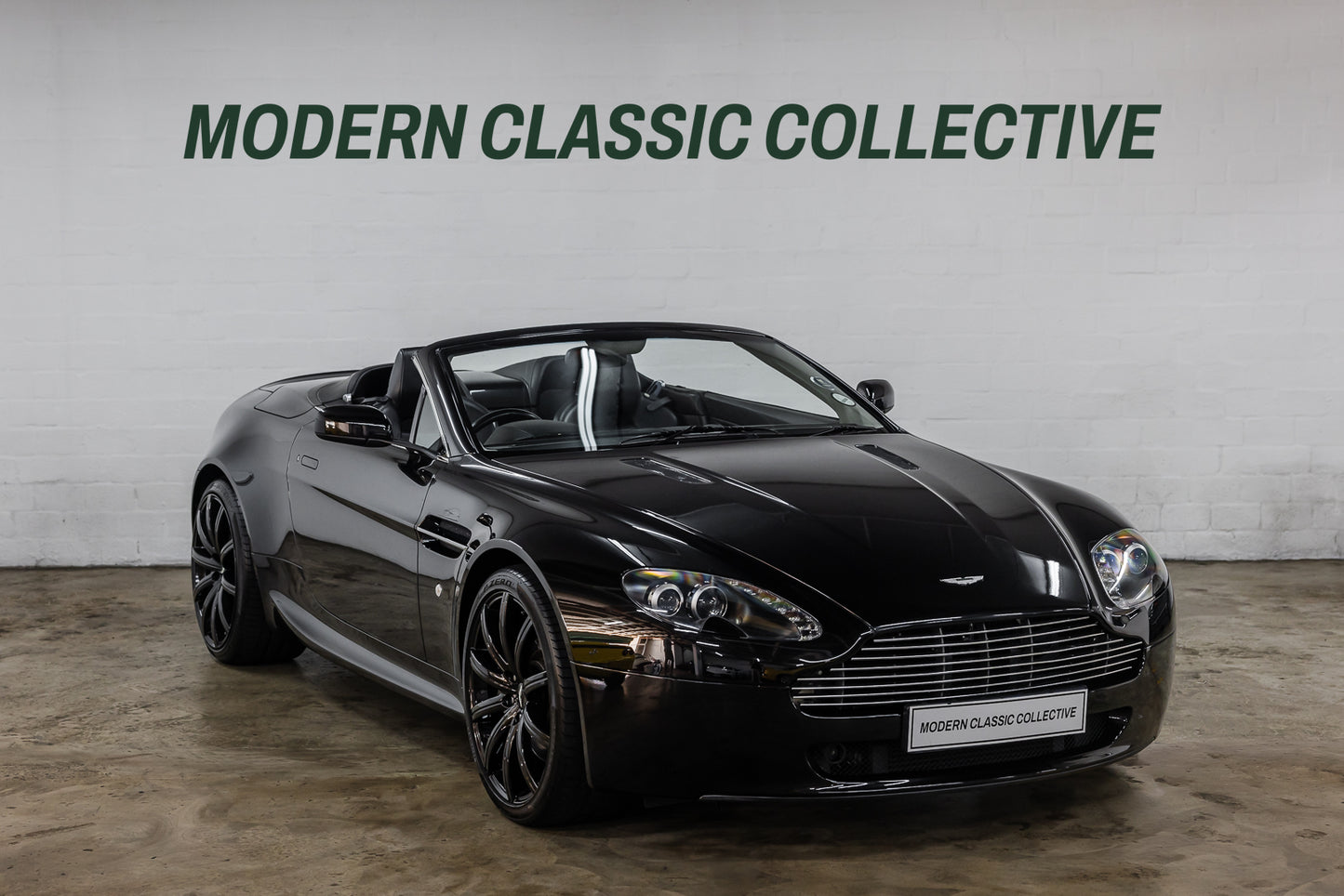 2009 Aston Martin V8 Vantage N400 Roadster 4.3 - 33 450kms
