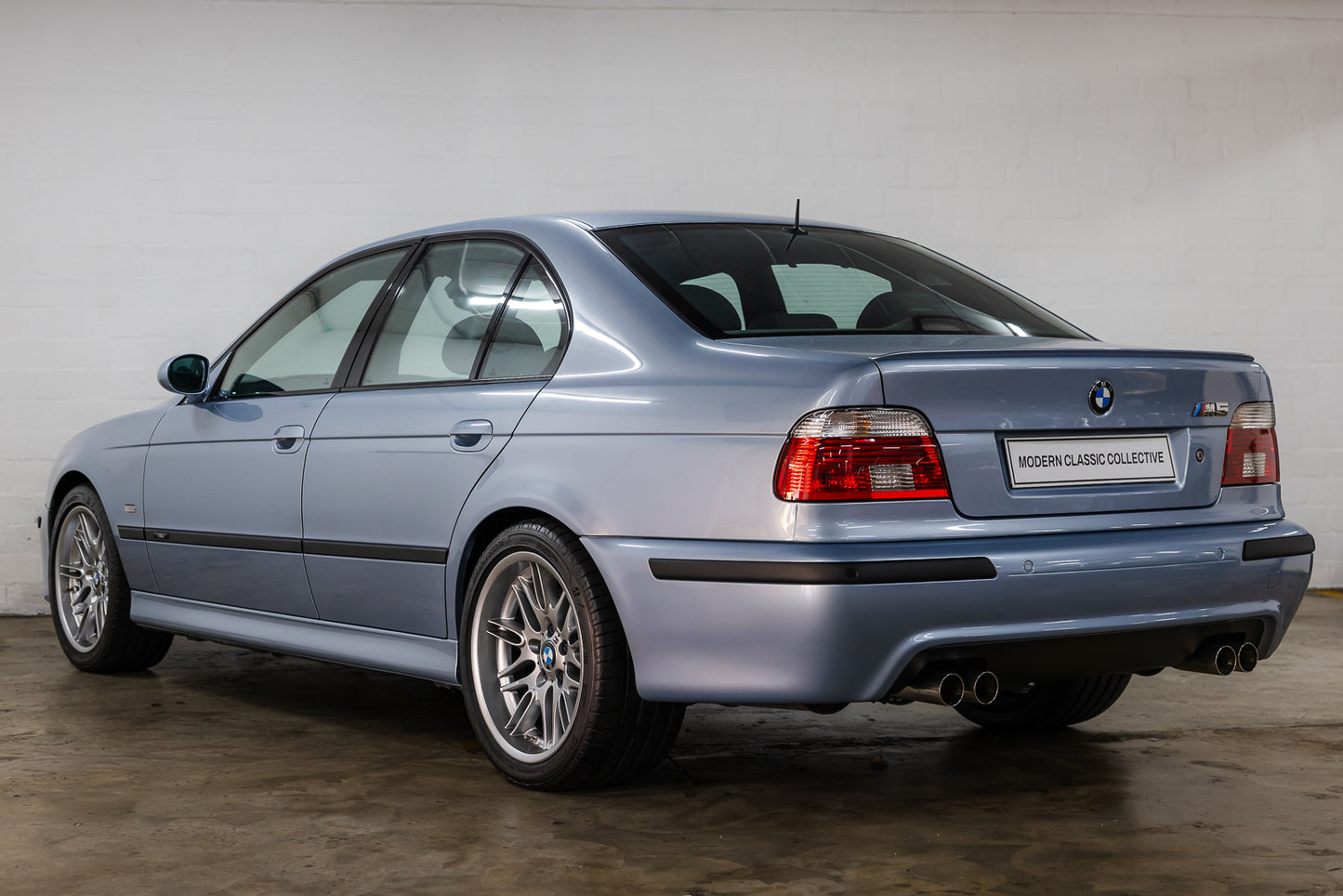 2001 BMW E39 M5 Facelift - 104 000kms