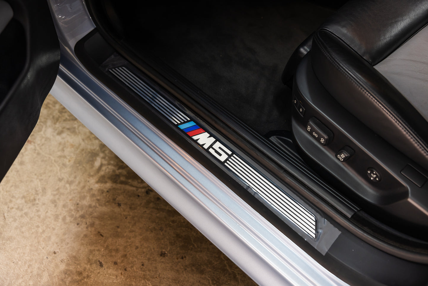 2001 BMW E39 M5 Facelift - 104 000kms