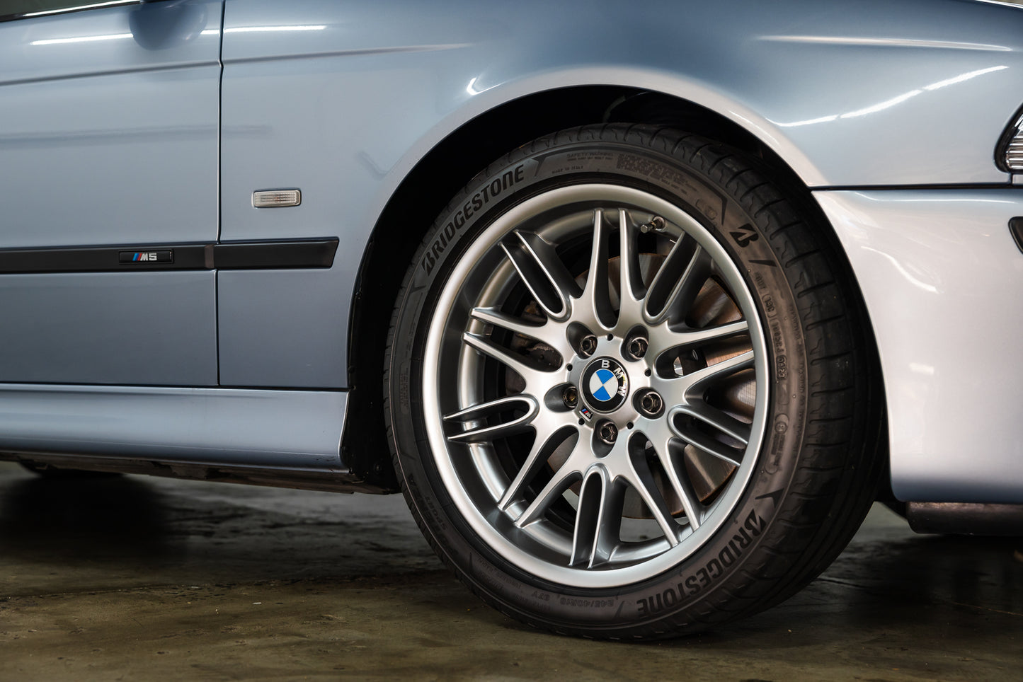 2001 BMW E39 M5 Facelift - 104 000kms