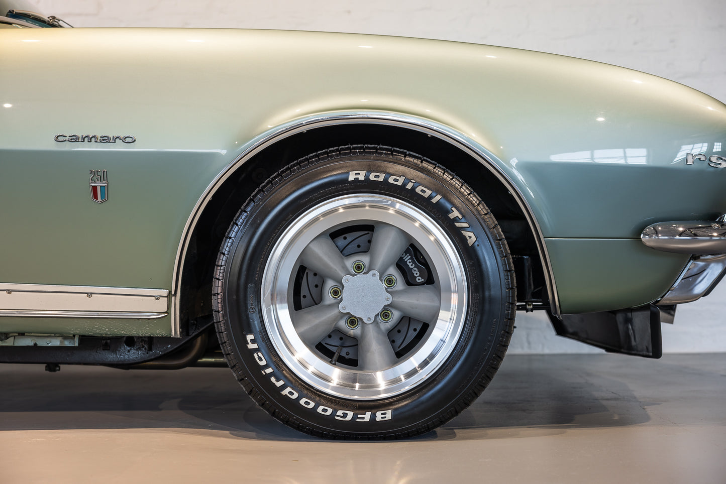 1967 Chevrolet Camaro 350ci - 19 195 miles showing