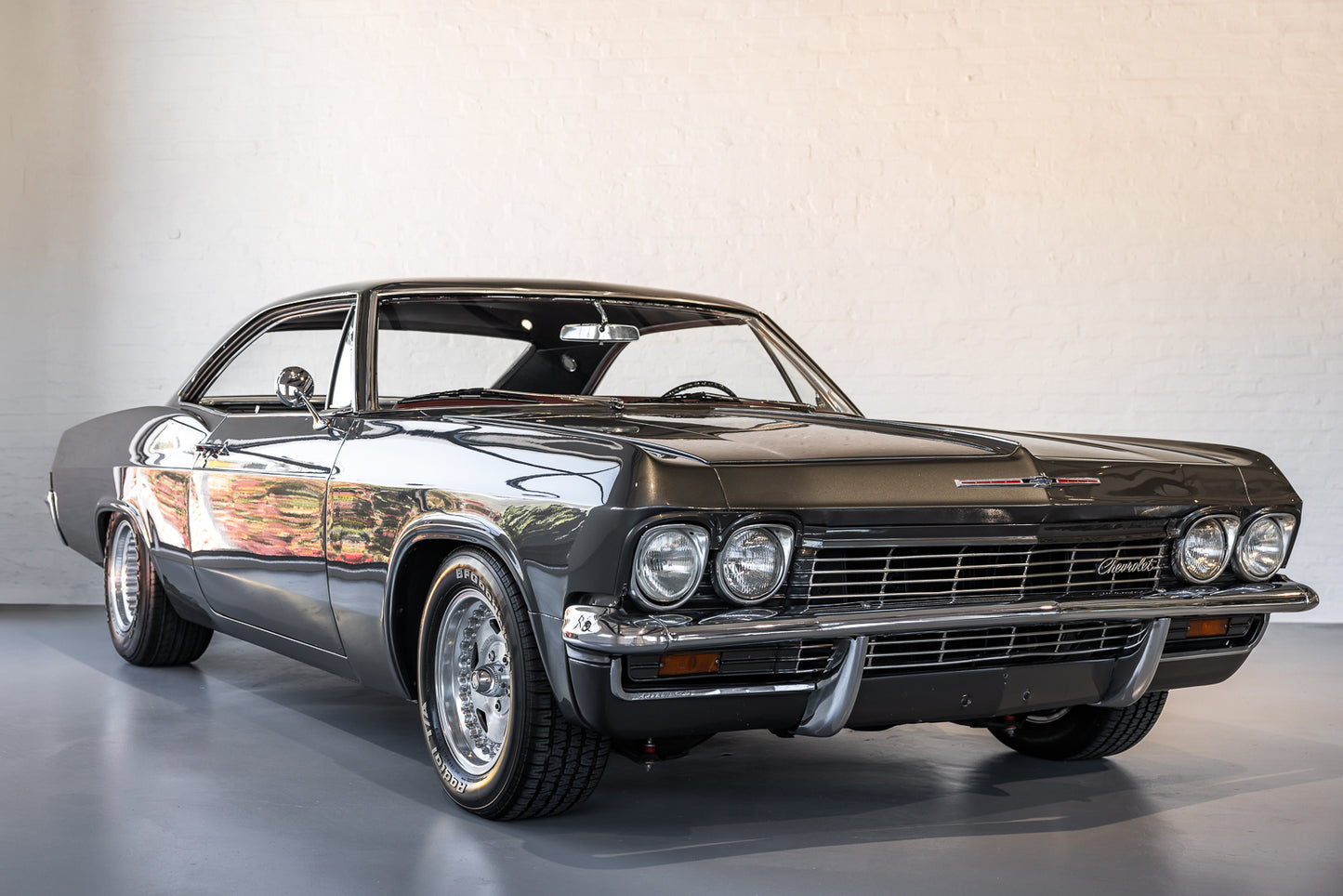1965 Chevrolet Impala Coupe- 39 600 Miles