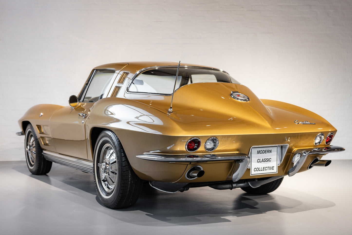 1963 Chevrolet Corvette C2 Coupe - 57 016 miles
