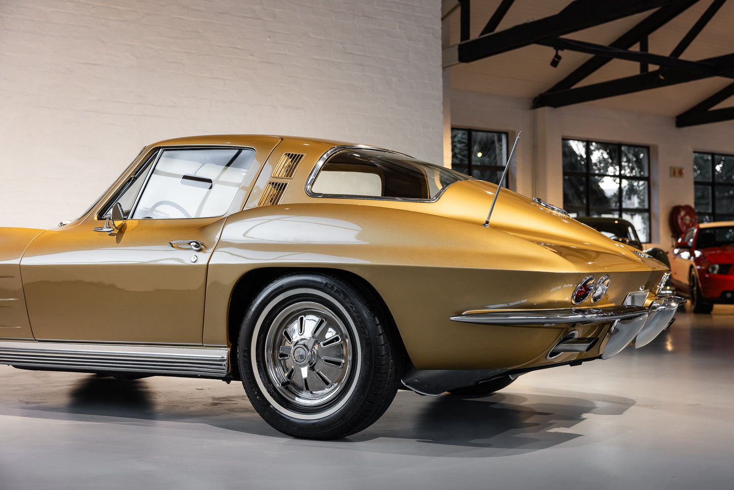 1963 Chevrolet Corvette C2 Coupe - 57 016 miles