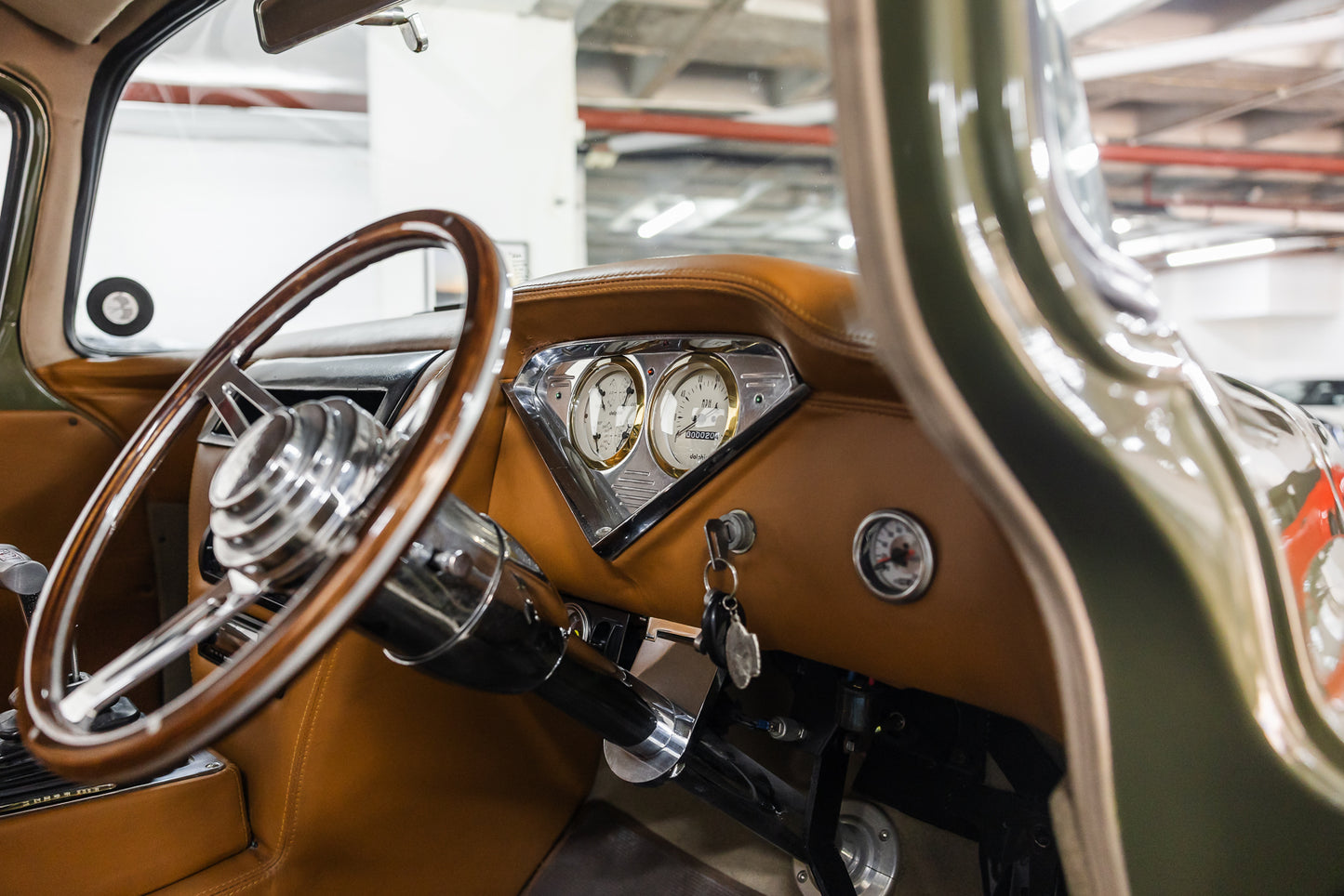 1958 Chevrolet Apache 3100 with air suspension - 20kms showing since build