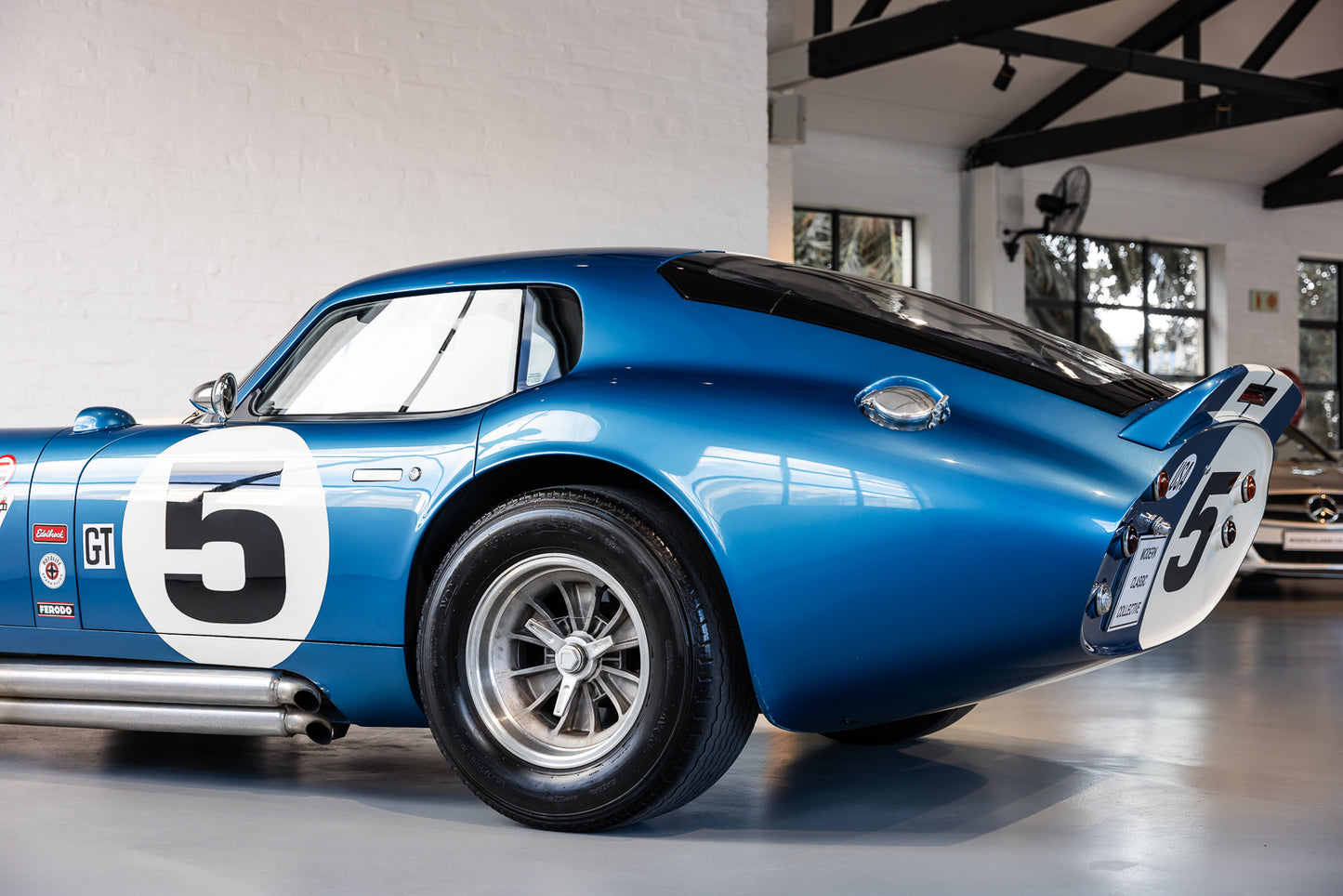 2016 Shelby Daytona Coupe 427ci - 3 369 miles