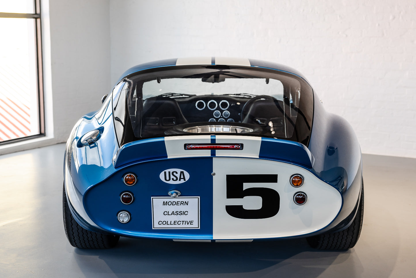2016 Shelby Daytona Coupe 427ci - 3 369 miles