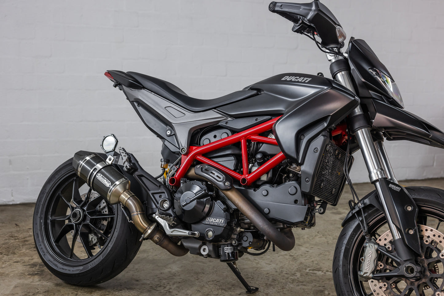 2013 Ducati Hypermotard 821 - 19 800kms