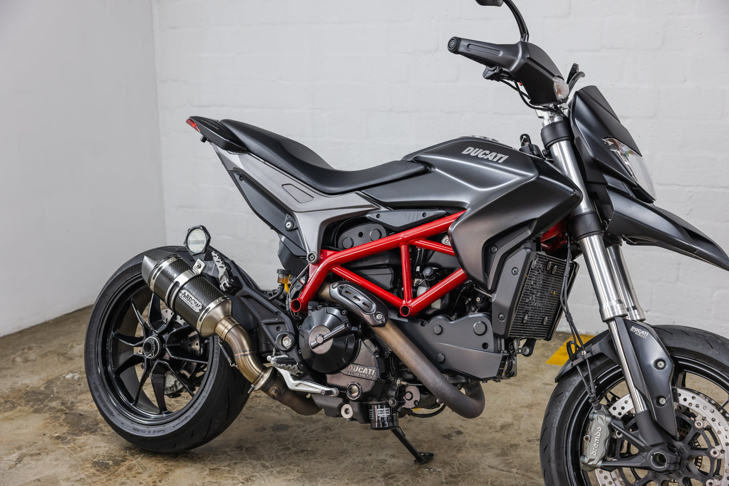 2013 Ducati Hypermotard 821 - 19 800kms