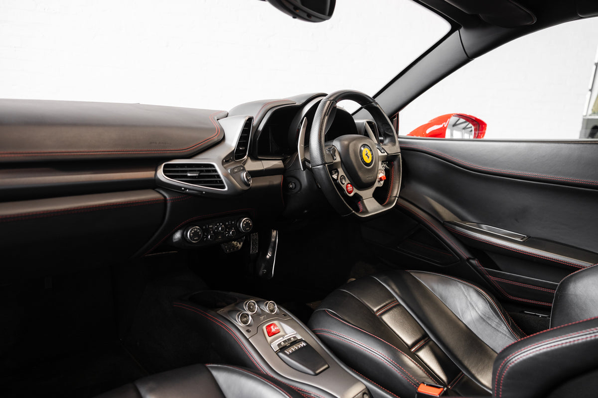 2010 Ferrari 458 Italia - 30 100kms