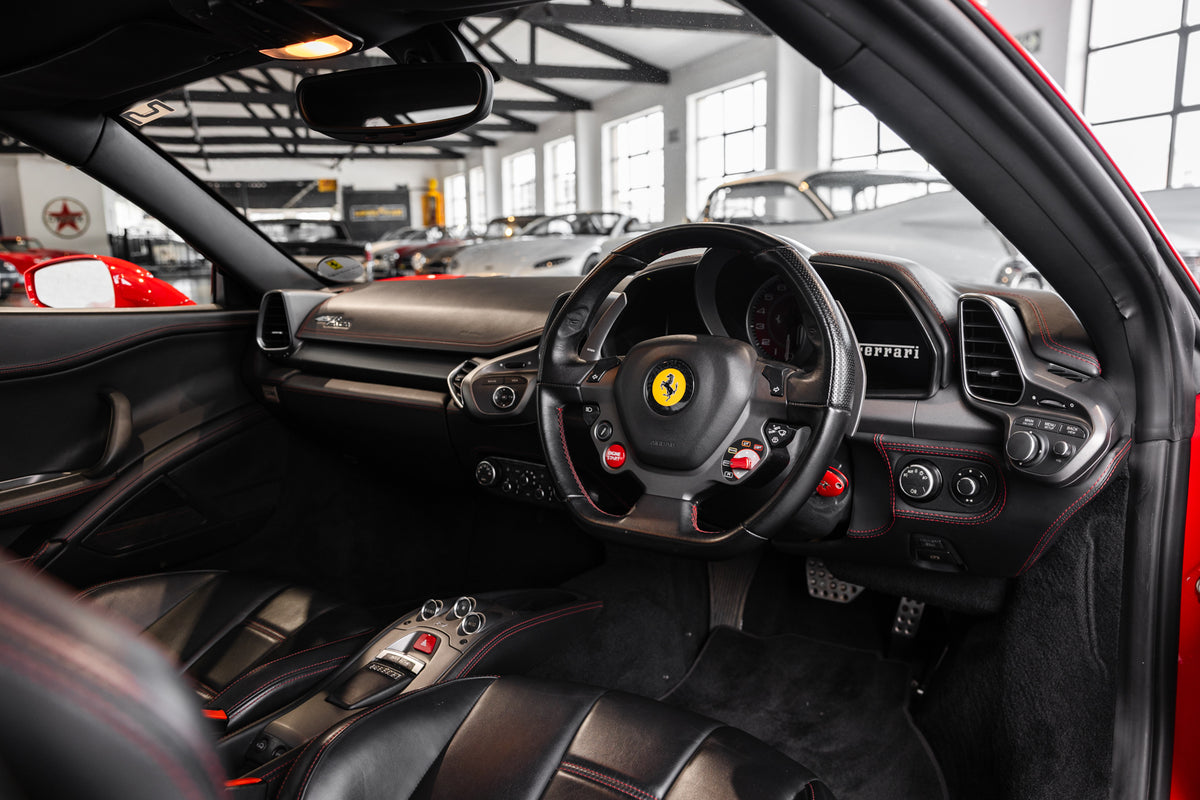 2010 Ferrari 458 Italia - 30 100kms