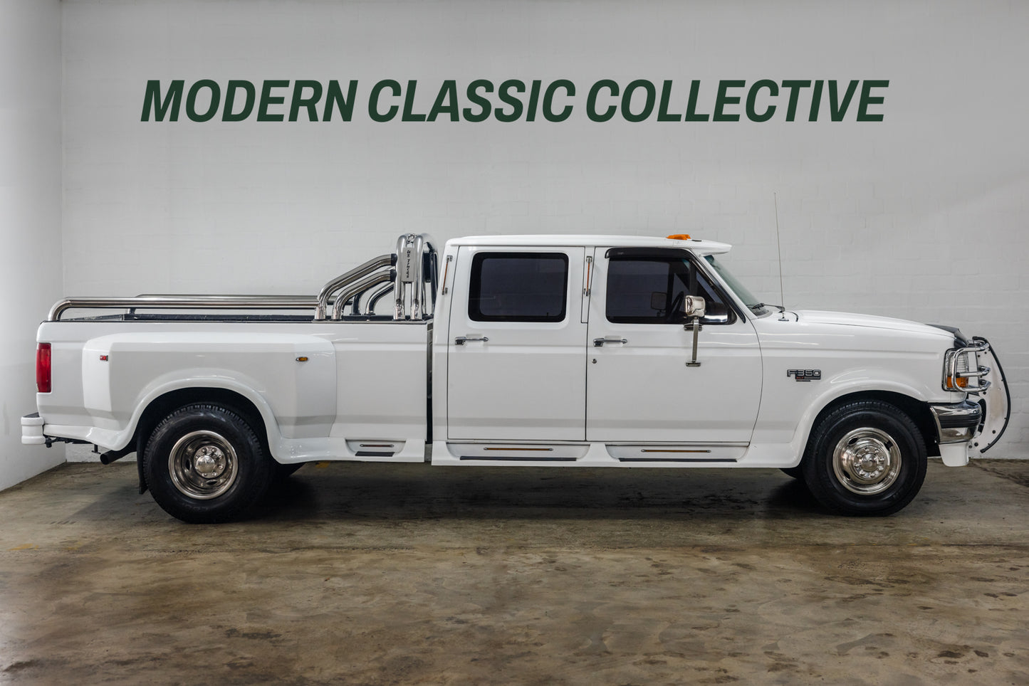 1993 Ford F350 XLT - 158 750 miles