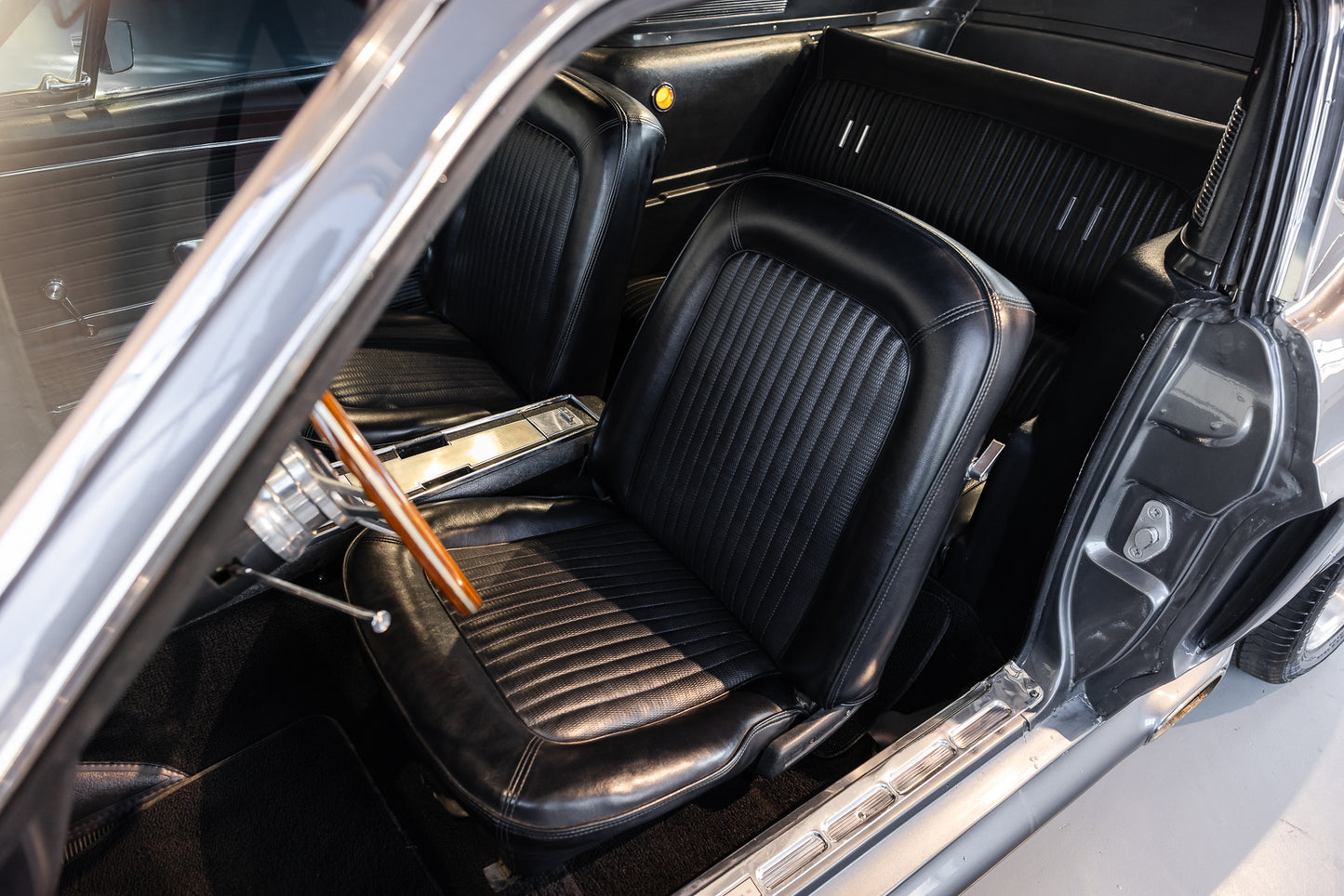 1968 Ford Mustang - Eleanor Tribute - LHD - 38 000 Miles showing