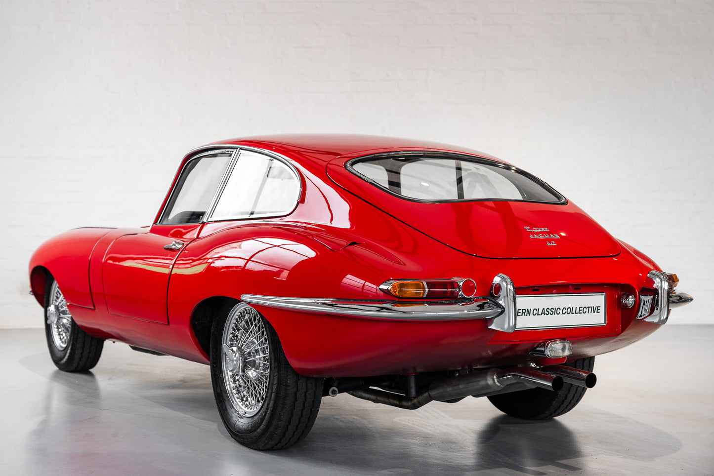 1966 Jaguar E Type Series 2 - 4.2 FHC - 61 554 miles showing