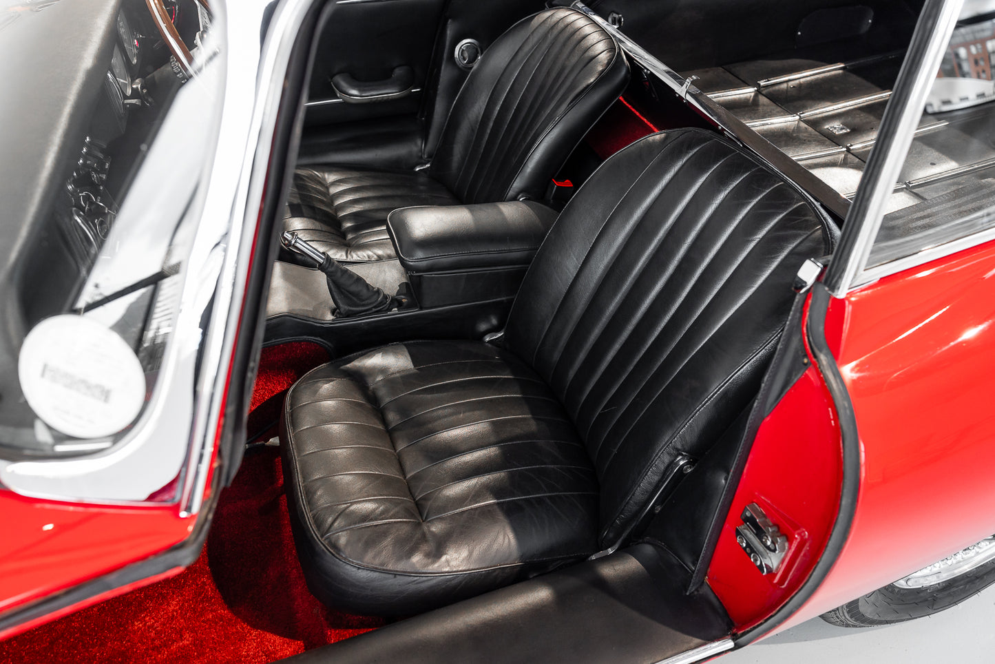 1966 Jaguar E Type Series 2 - 4.2 FHC - 61 554 miles showing