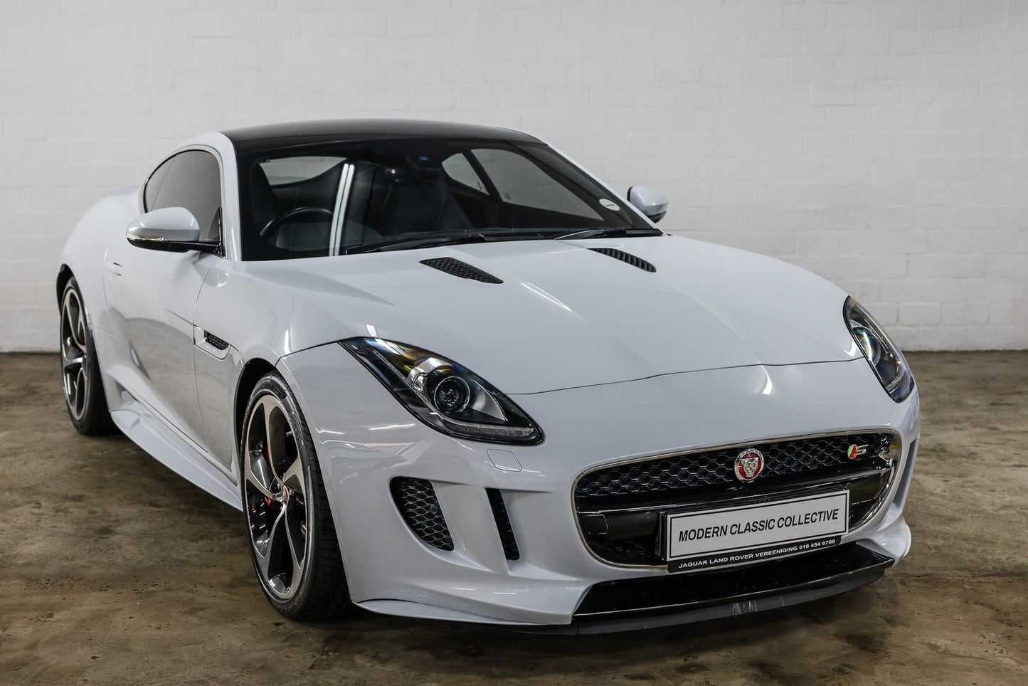 2016 Jaguar F type V6 S - 34 400kms