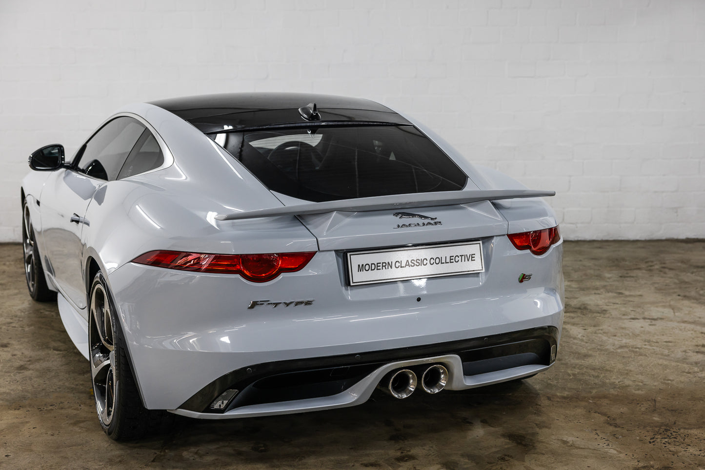 2016 Jaguar F type V6 S - 34 400kms