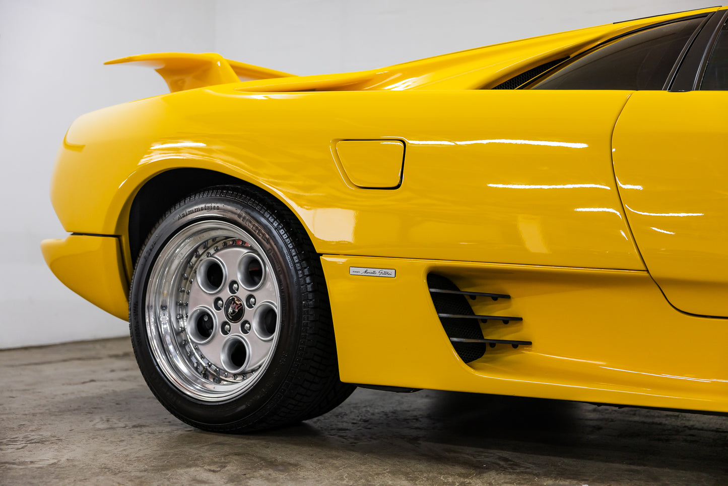 1995 Lamborghini Diablo VT - 97 800kms