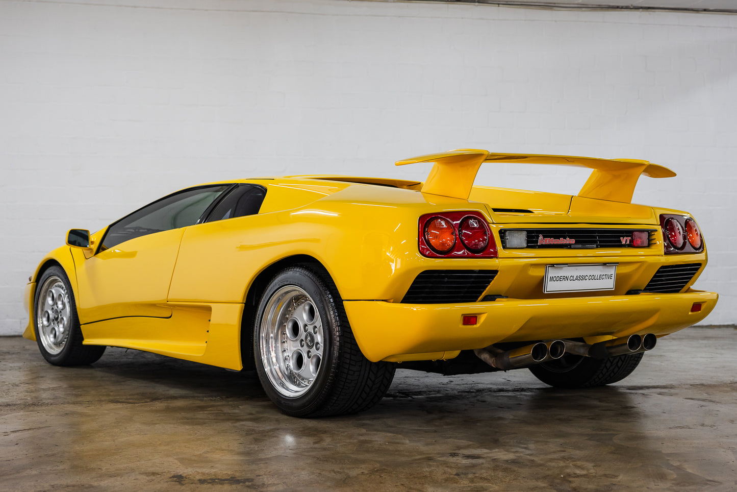 1995 Lamborghini Diablo VT - 97 800kms