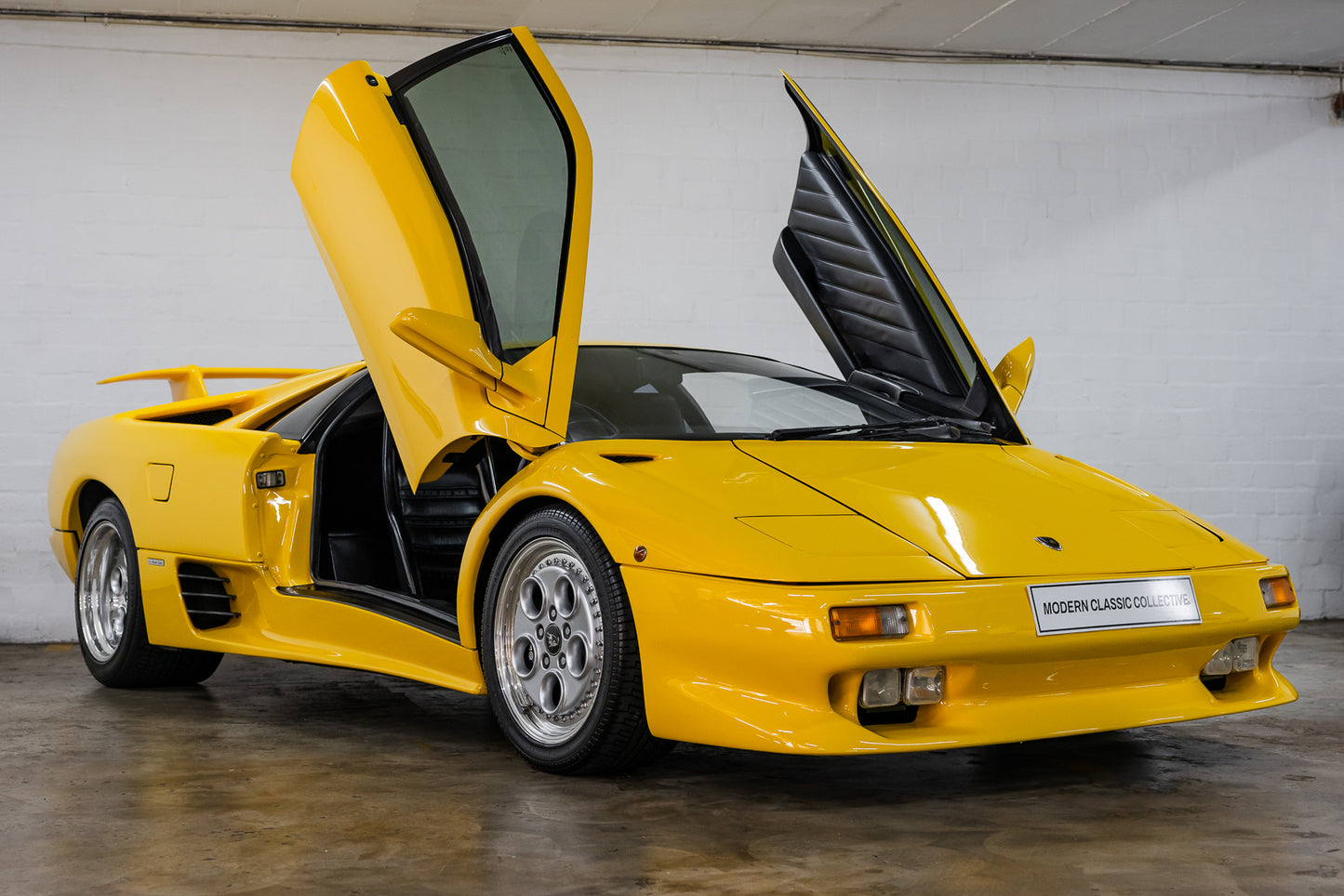 1995 Lamborghini Diablo VT - 97 800kms