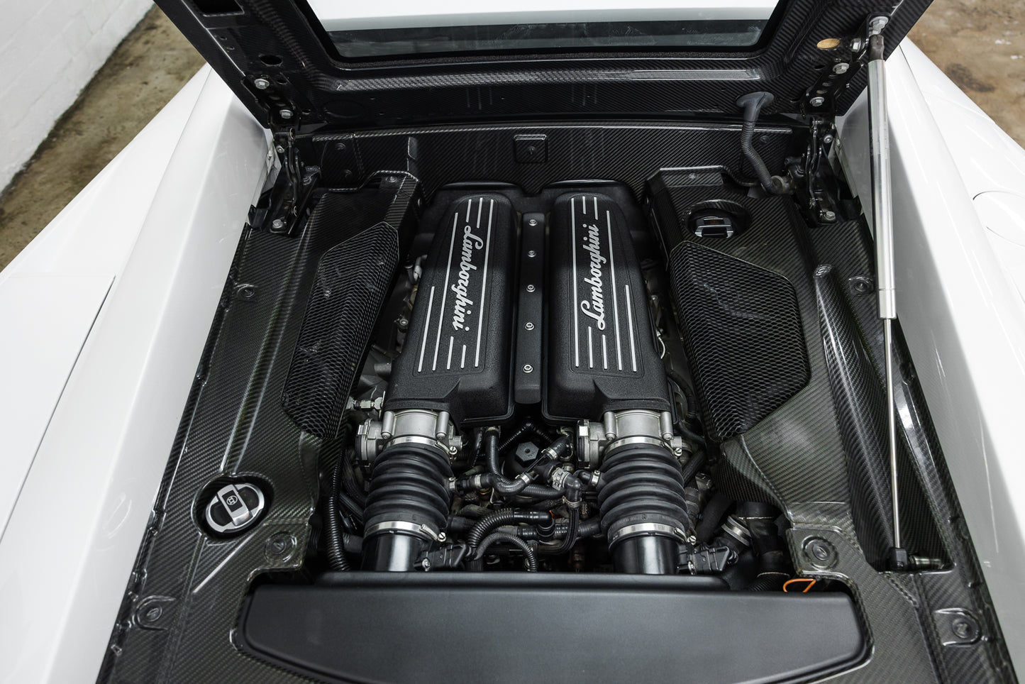 2011 Lamborghini Gallardo Superleggera LP570-4 (GEN II) - 28 200kms