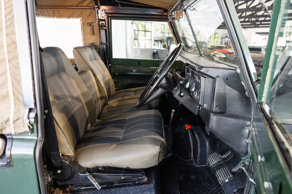 1979 Land Rover Defender Series 3 - 88 inch - 65 000kms showing