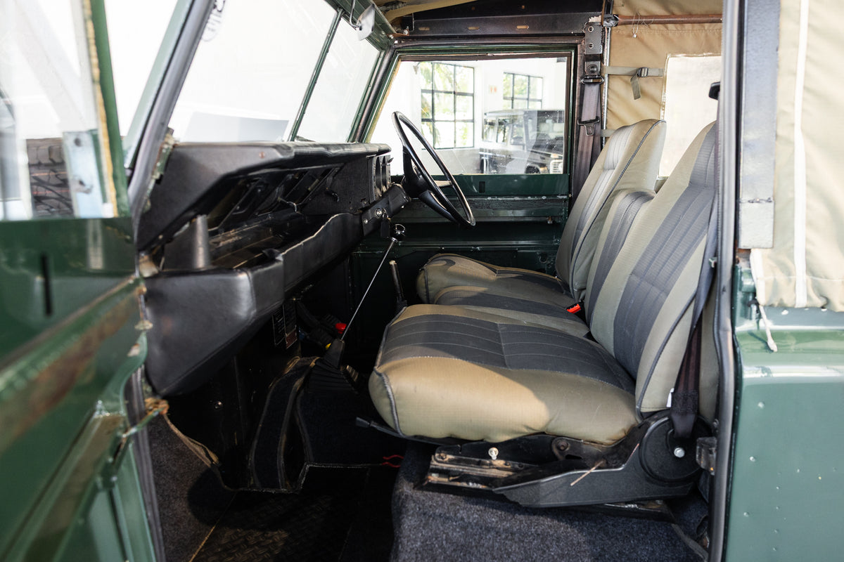 1979 Land Rover Defender Series 3 - 88 inch - 65 000kms showing