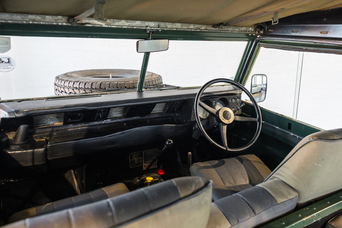 1979 Land Rover Defender Series 3 - 88 inch - 65 000kms showing