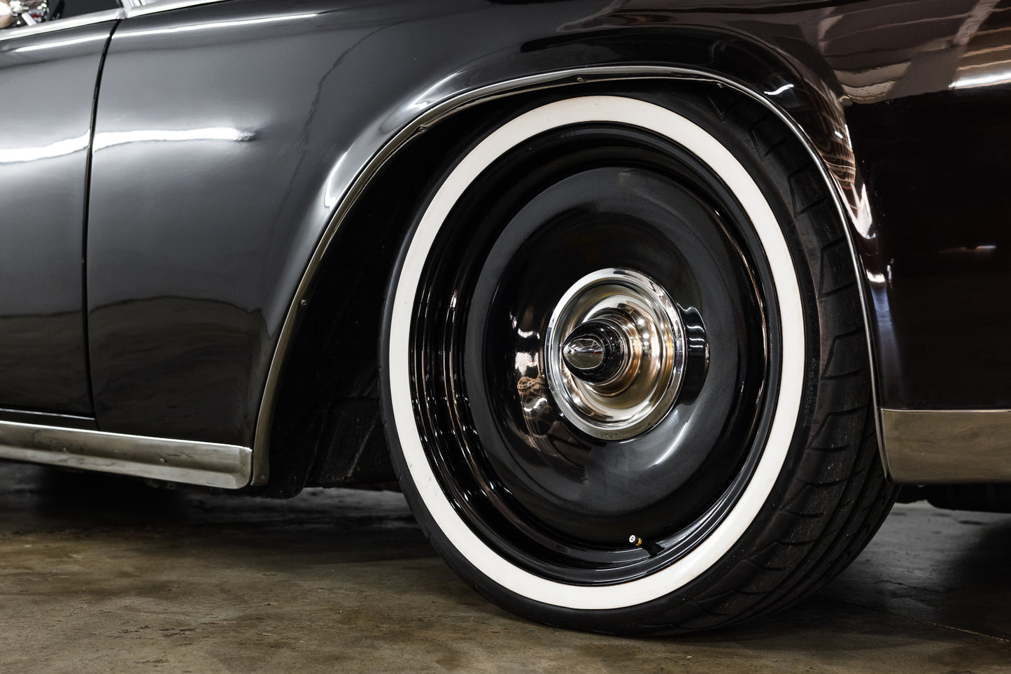 1964 Lincon Continental - 72 860 miles showing