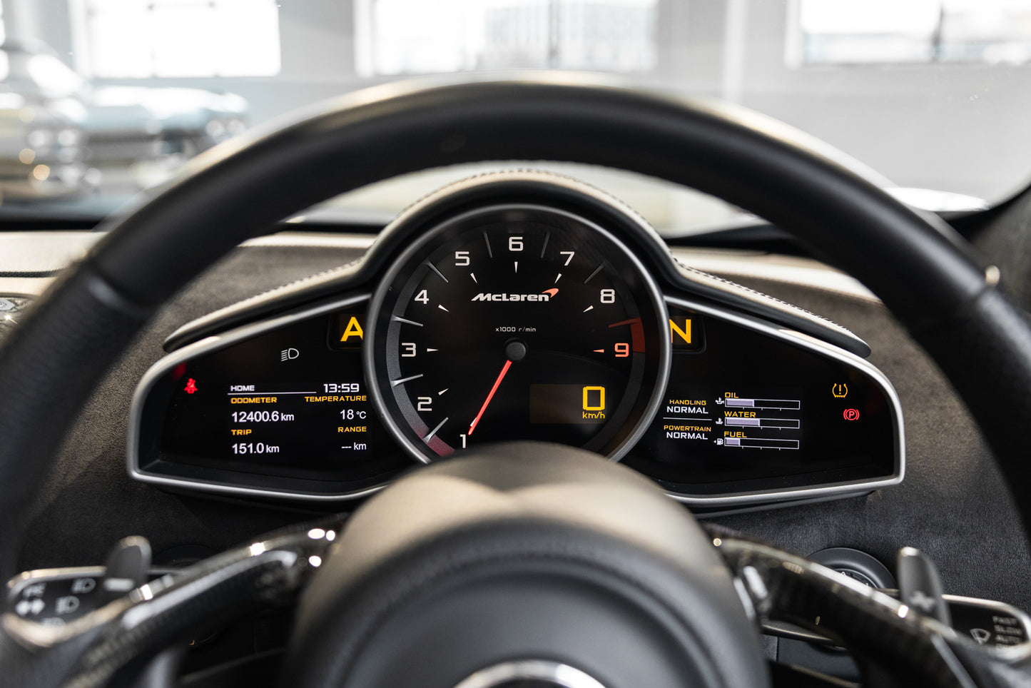 2014 Mclaren MP4-12C Spider - 12 400kms