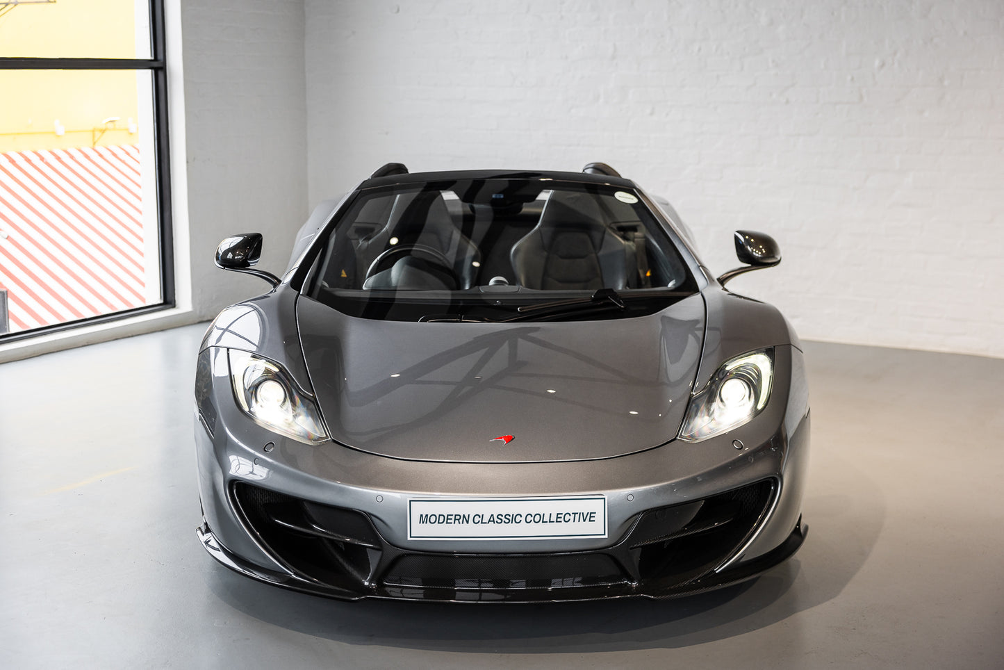 2014 Mclaren MP4-12C Spider - 12 400kms