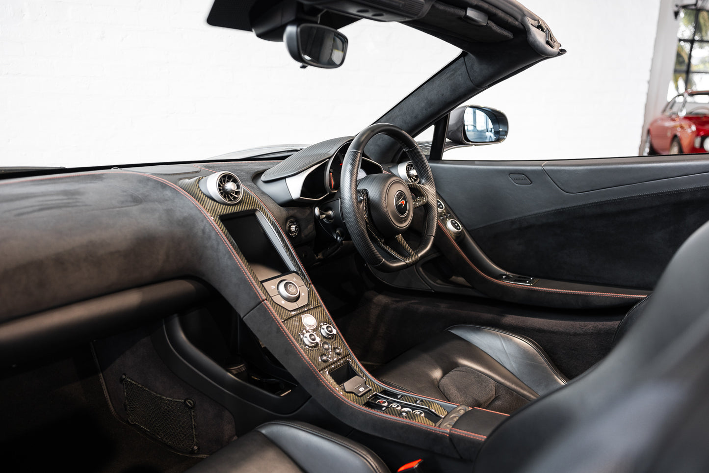 2014 Mclaren MP4-12C Spider - 12 400kms