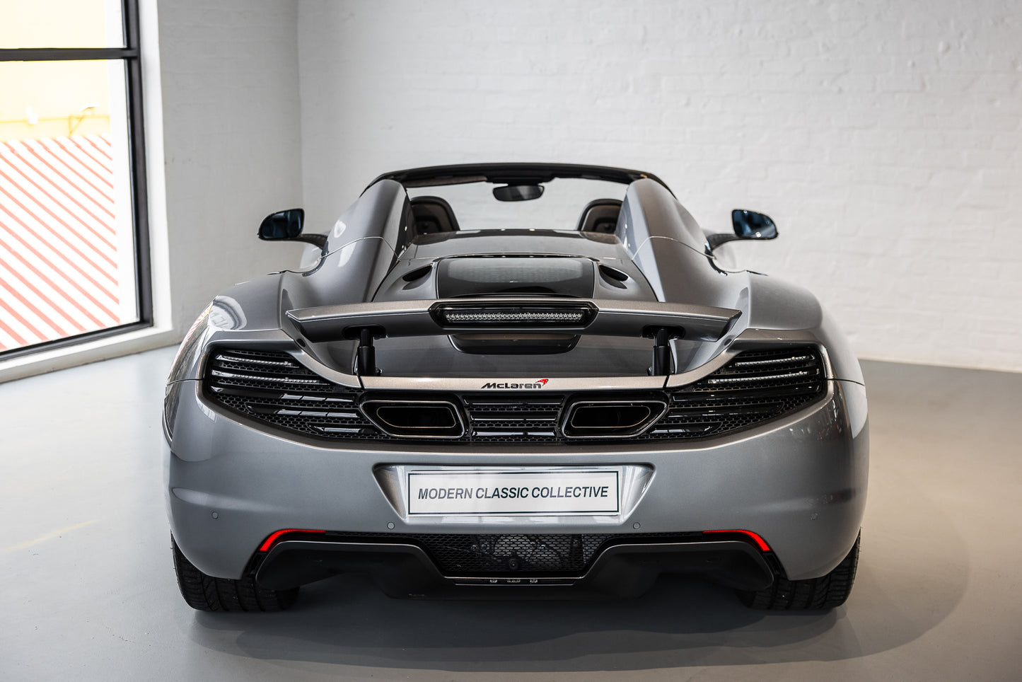 2014 Mclaren MP4-12C Spider - 12 400kms