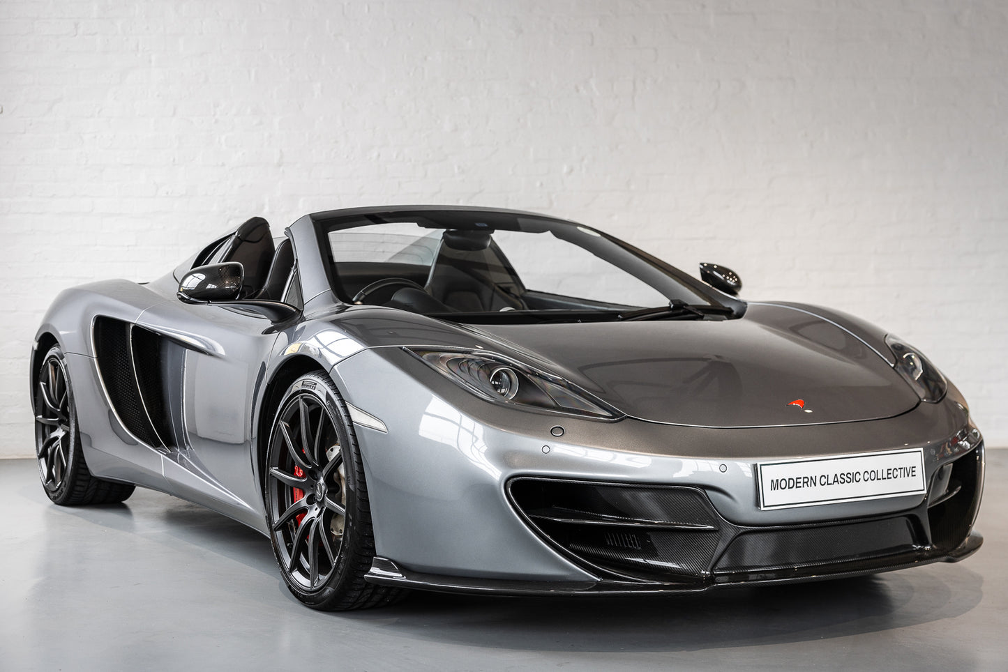 2014 Mclaren MP4-12C Spider - 12 400kms