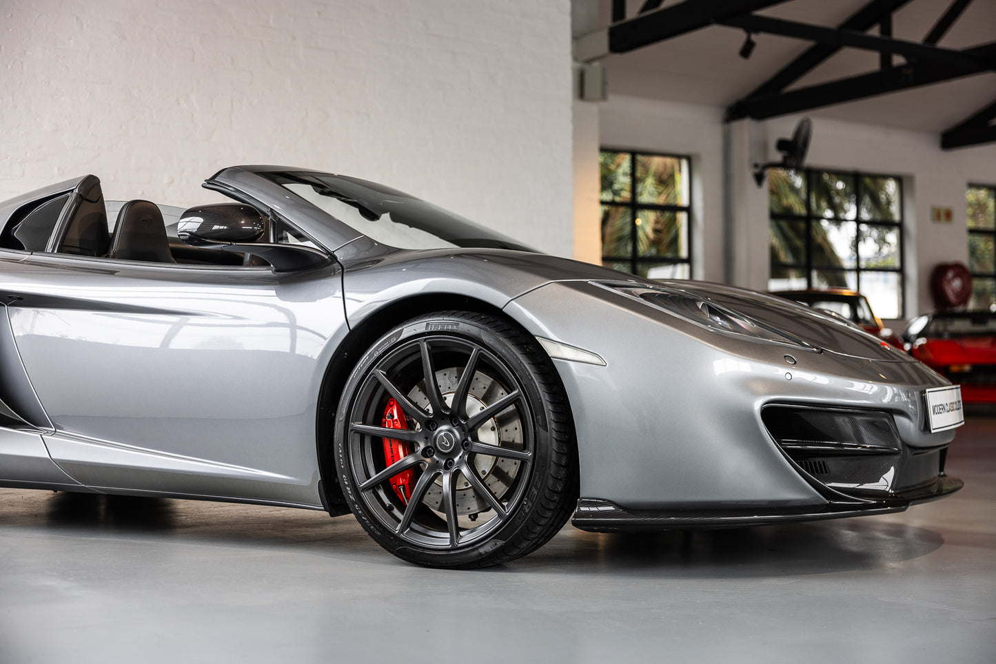 2014 Mclaren MP4-12C Spider - 12 400kms
