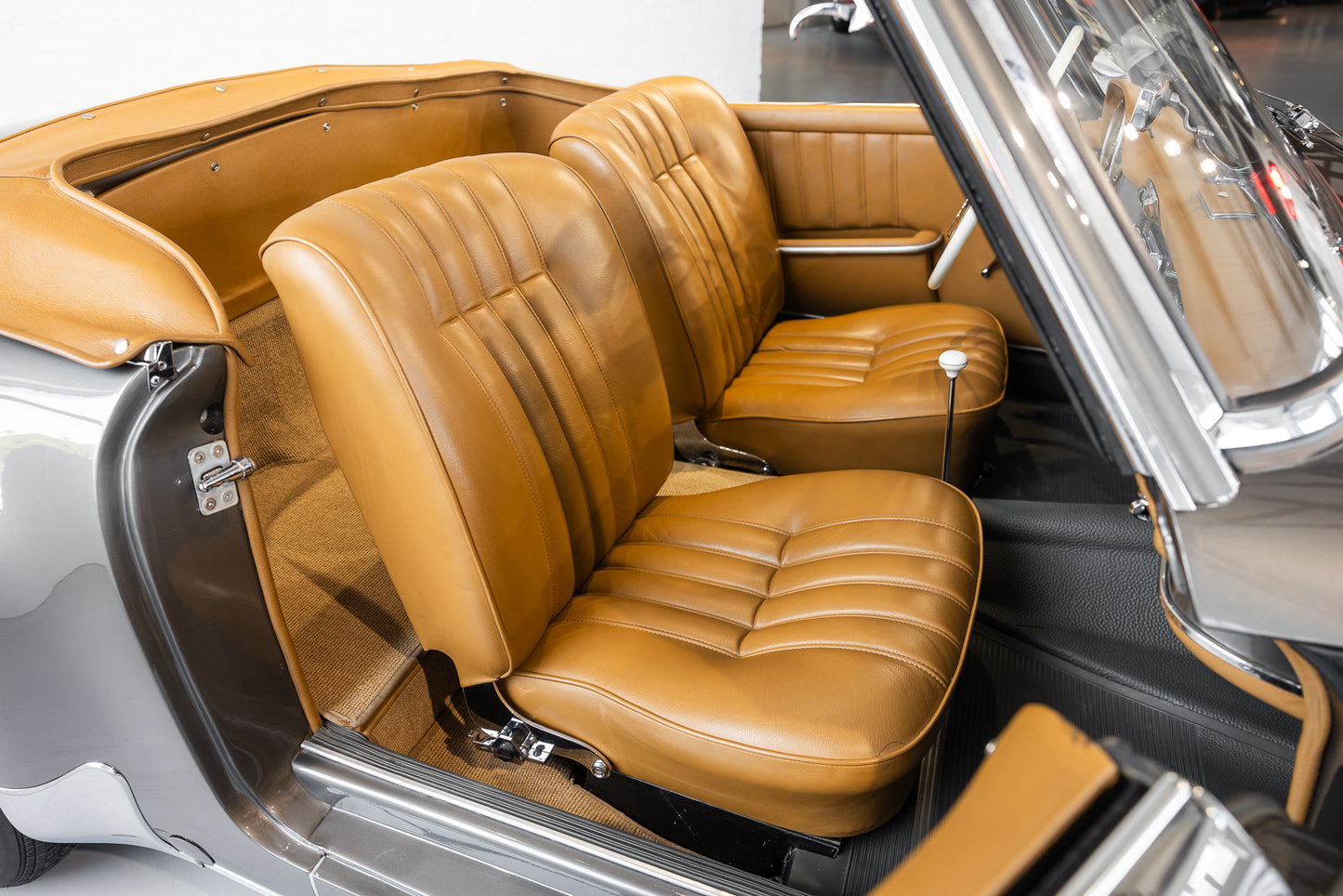 1958 Mercedes 190SL LHD - 4 754 km showing