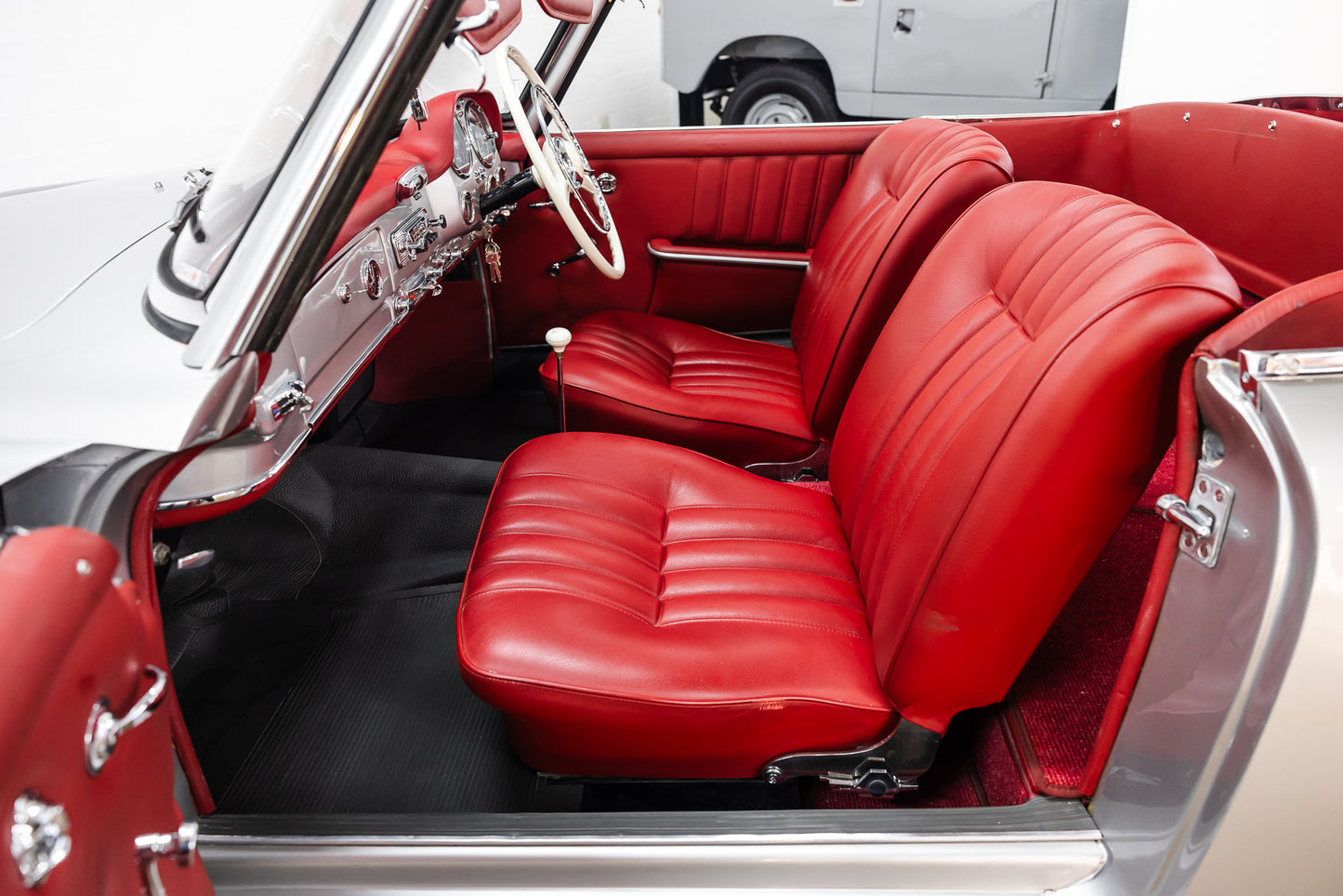 1956 Mercedes 190SL RHD- 22kms showing since restoration