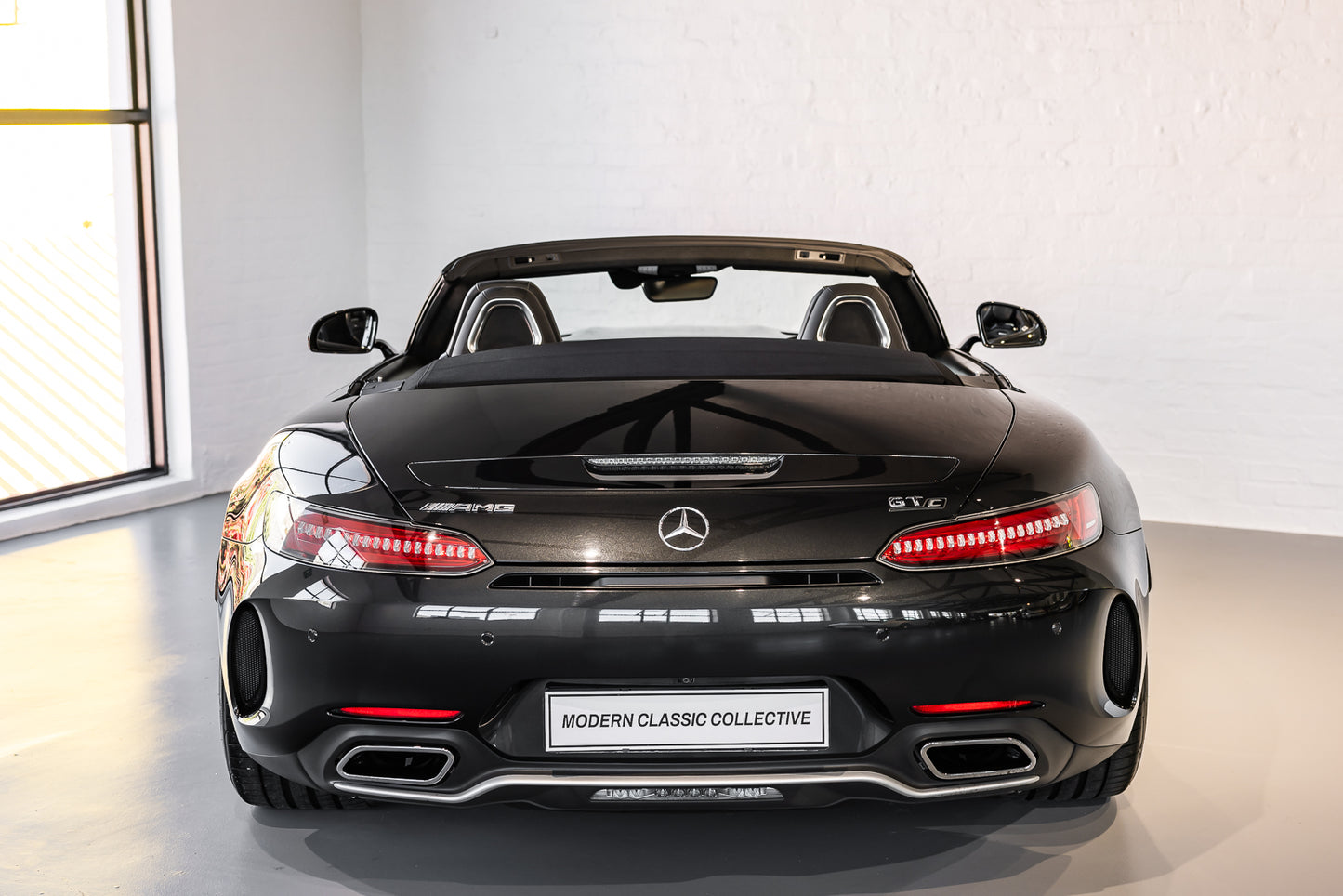 2019 Mercedes AMG GT C - 41 100kms