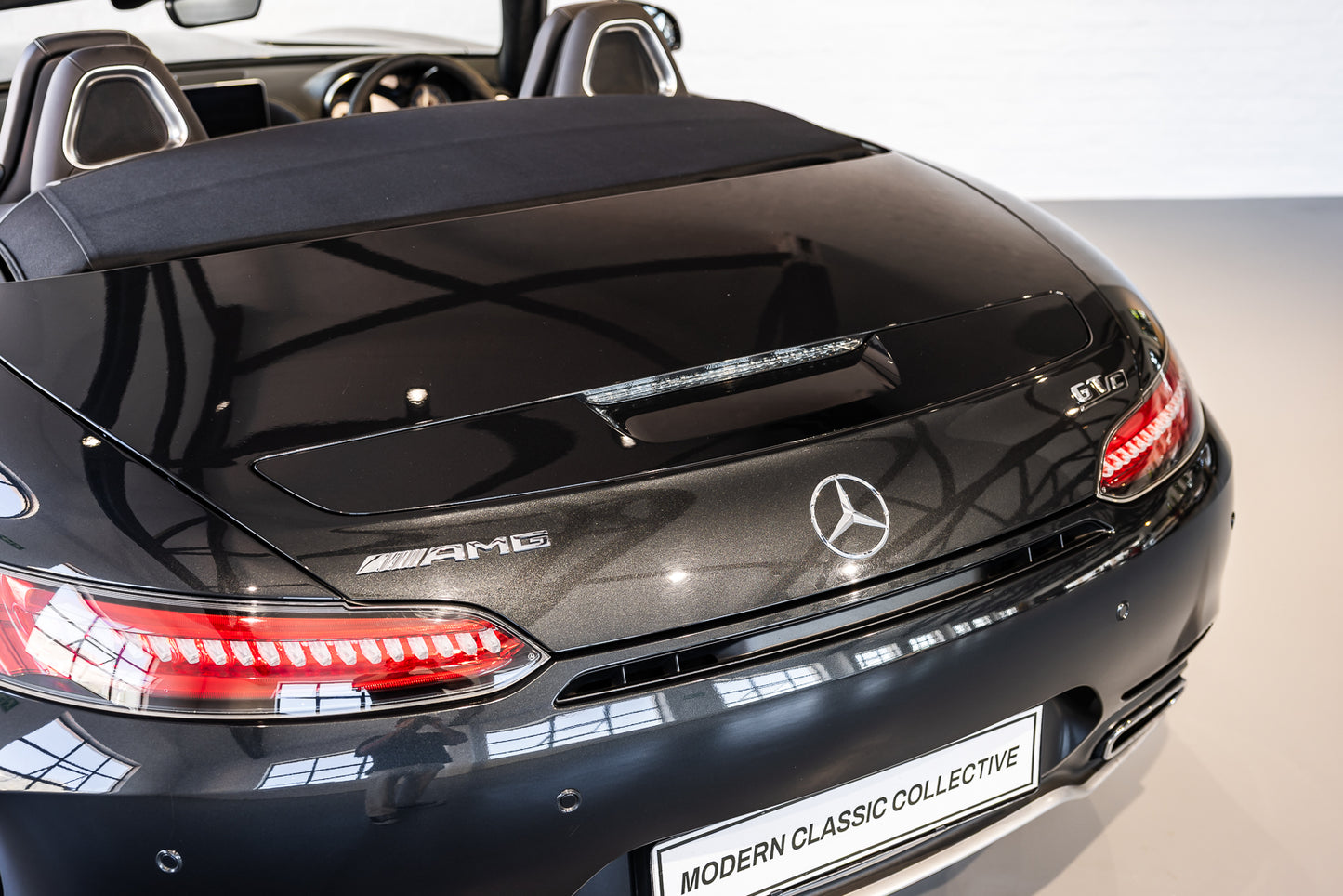 2019 Mercedes AMG GT C - 41 100kms