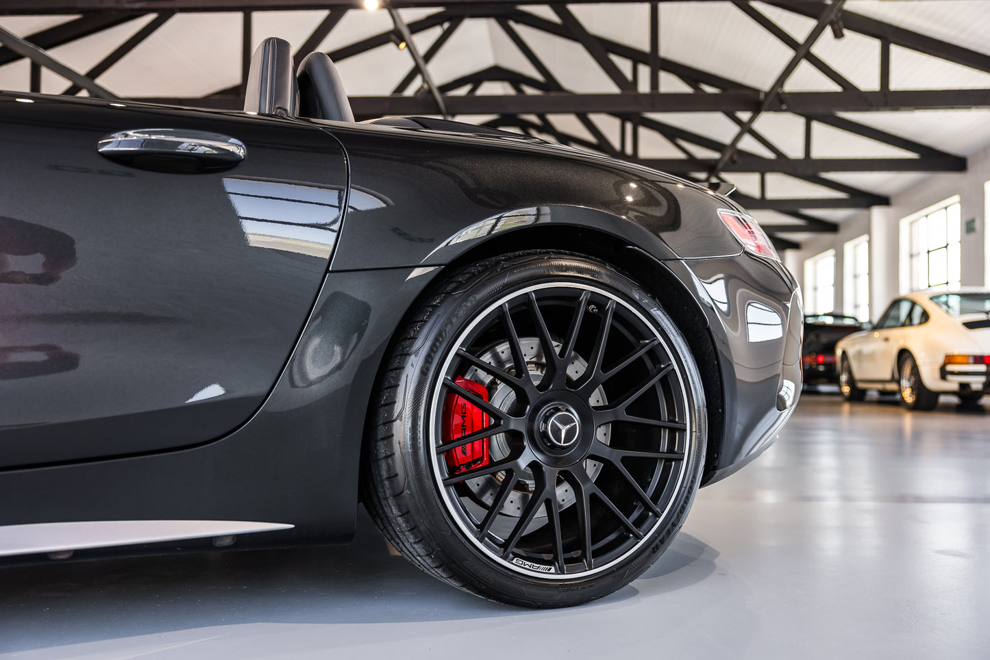 2019 Mercedes AMG GT C - 41 100kms